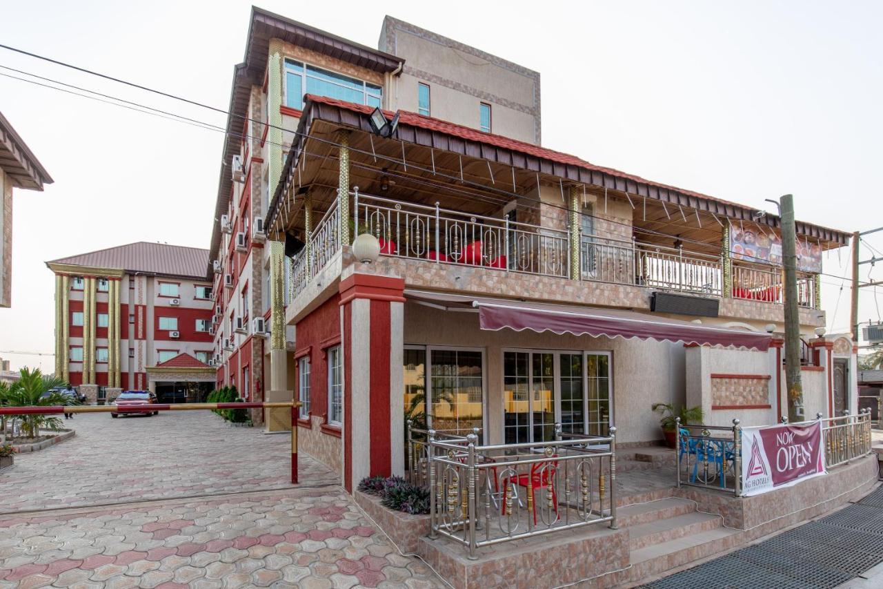 Ag Hotel And Suites Ogbodjo Exterior foto
