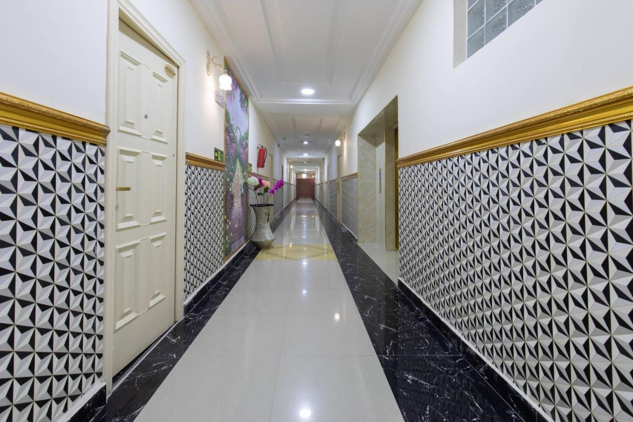 Ag Hotel And Suites Ogbodjo Exterior foto